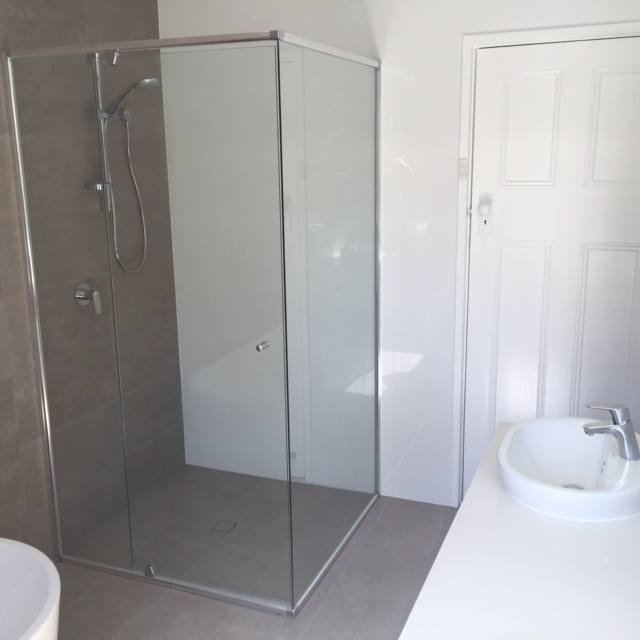 shower screens Balcatta